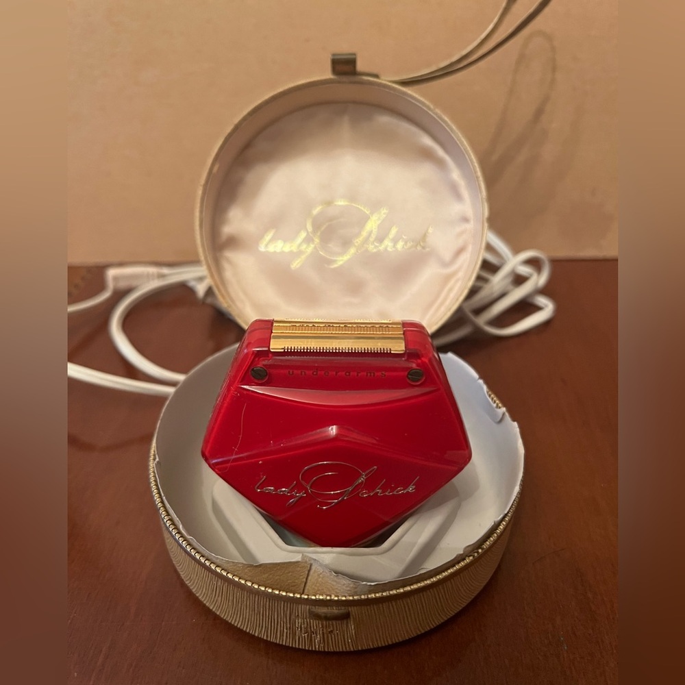 Vintage Lady Schick Double Sided Electric Trimmer Shaver Red & Gold w/Case WORKS